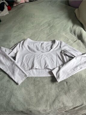 Wild Fable Butter Bliss White Cropped Long Sleeve Size Medium